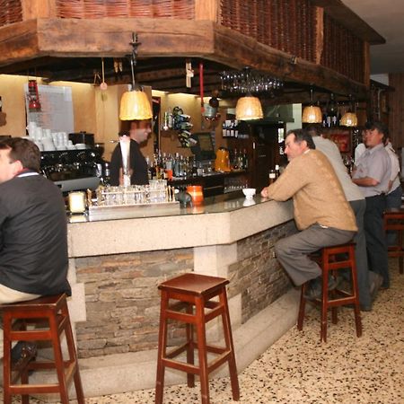 A Taberna De Vento Hotel Lalín Exterior foto