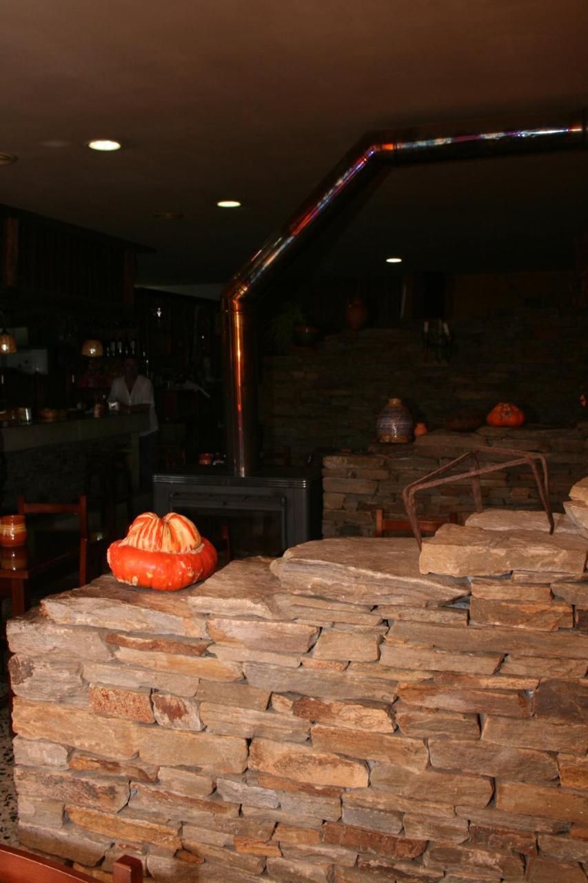 A Taberna De Vento Hotel Lalín Exterior foto